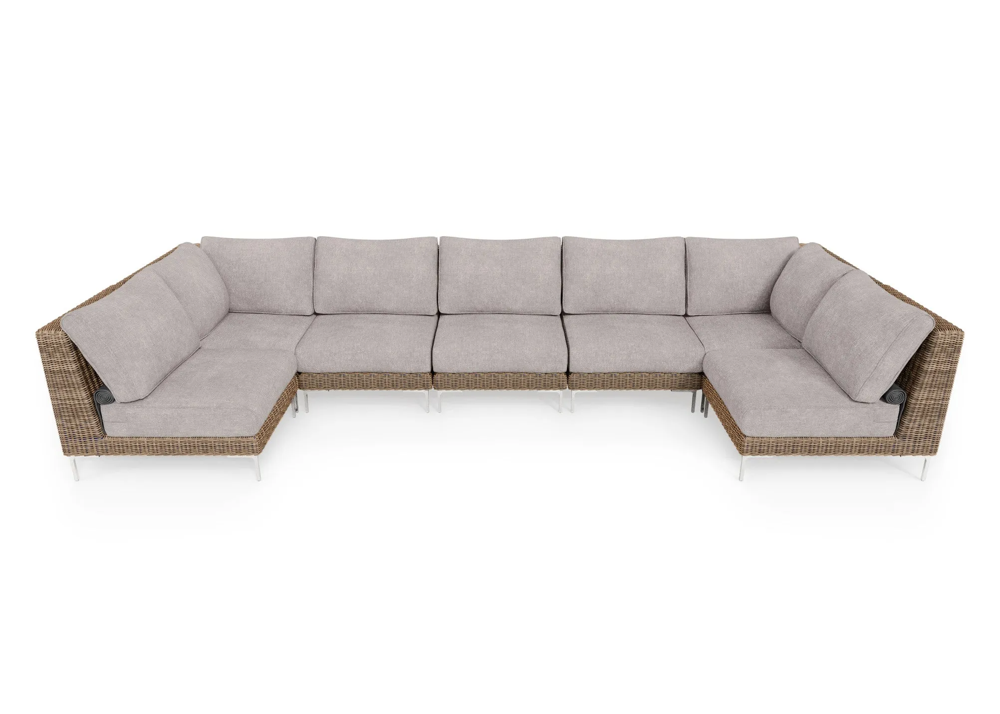 Brown Wicker Outdoor U Sectional - 7 Seat